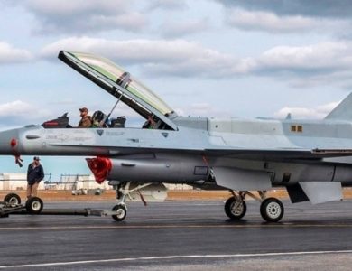 تحديث-الأسطول-الجوي-التايواني.-وصول-أول-مقاتلة-f-16-block-70-أمريكية-الصنع